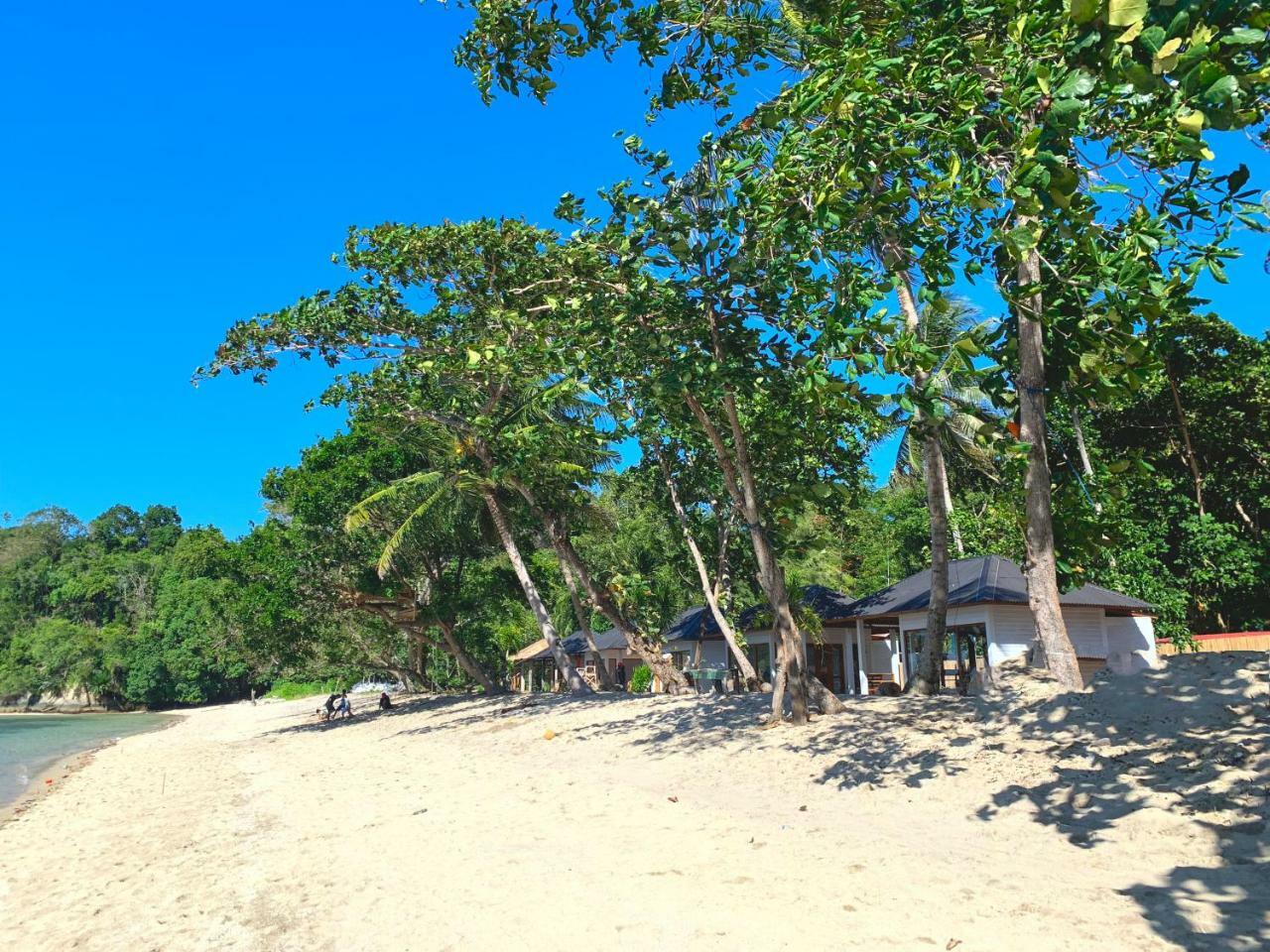 White Sands Beach Resort Lembeh Bitung Exteriér fotografie