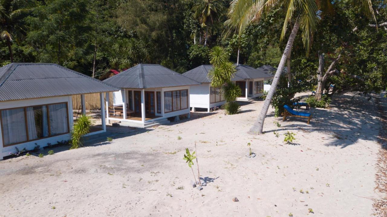 White Sands Beach Resort Lembeh Bitung Exteriér fotografie