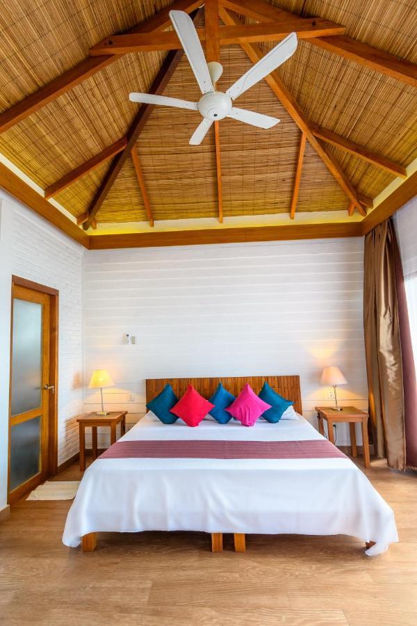 White Sands Beach Resort Lembeh Bitung Exteriér fotografie
